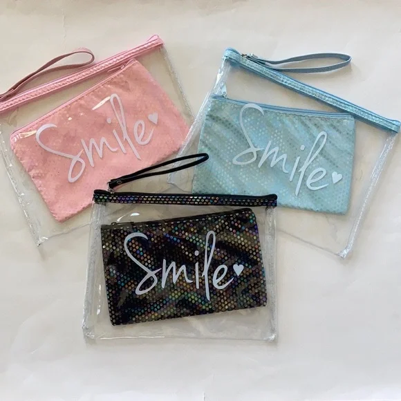 Black ‘SMILE’ Cosmetic/Travel Bag Set - Picture 4 of 4